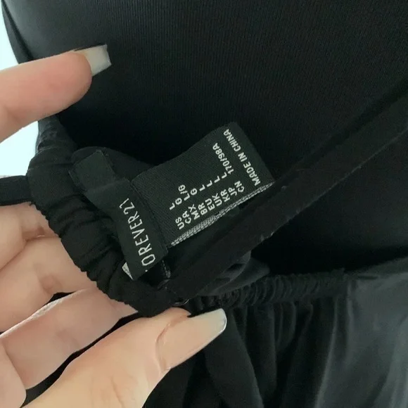 Forever 21 Strappy Black Skater Dress NWT Skater - Picture 6 of 7